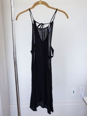 Lulus Black gauze sleeveless cover-up